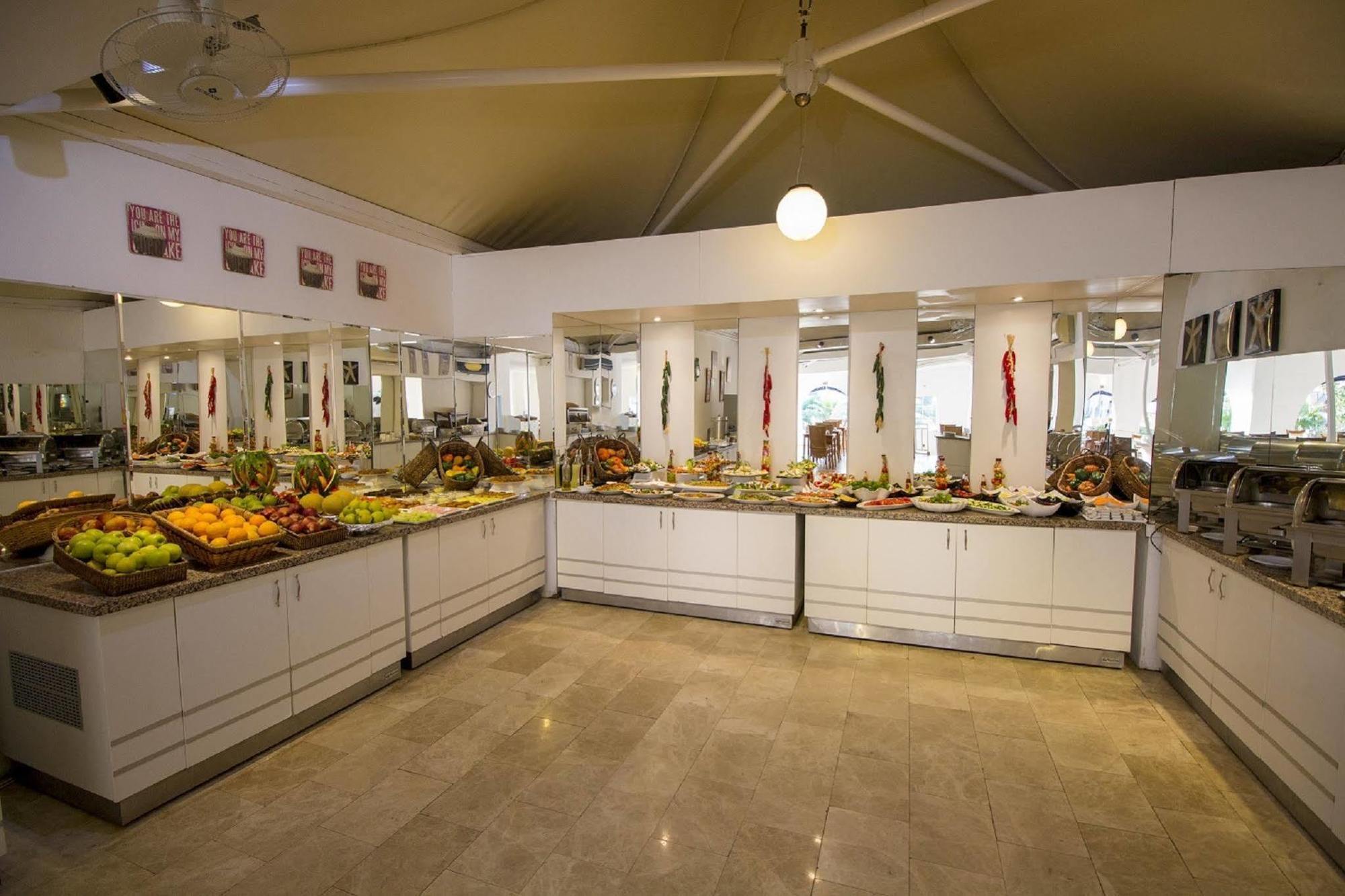 Casa & Blanca Hotel (Adults Only) 伊丘美勒 外观 照片